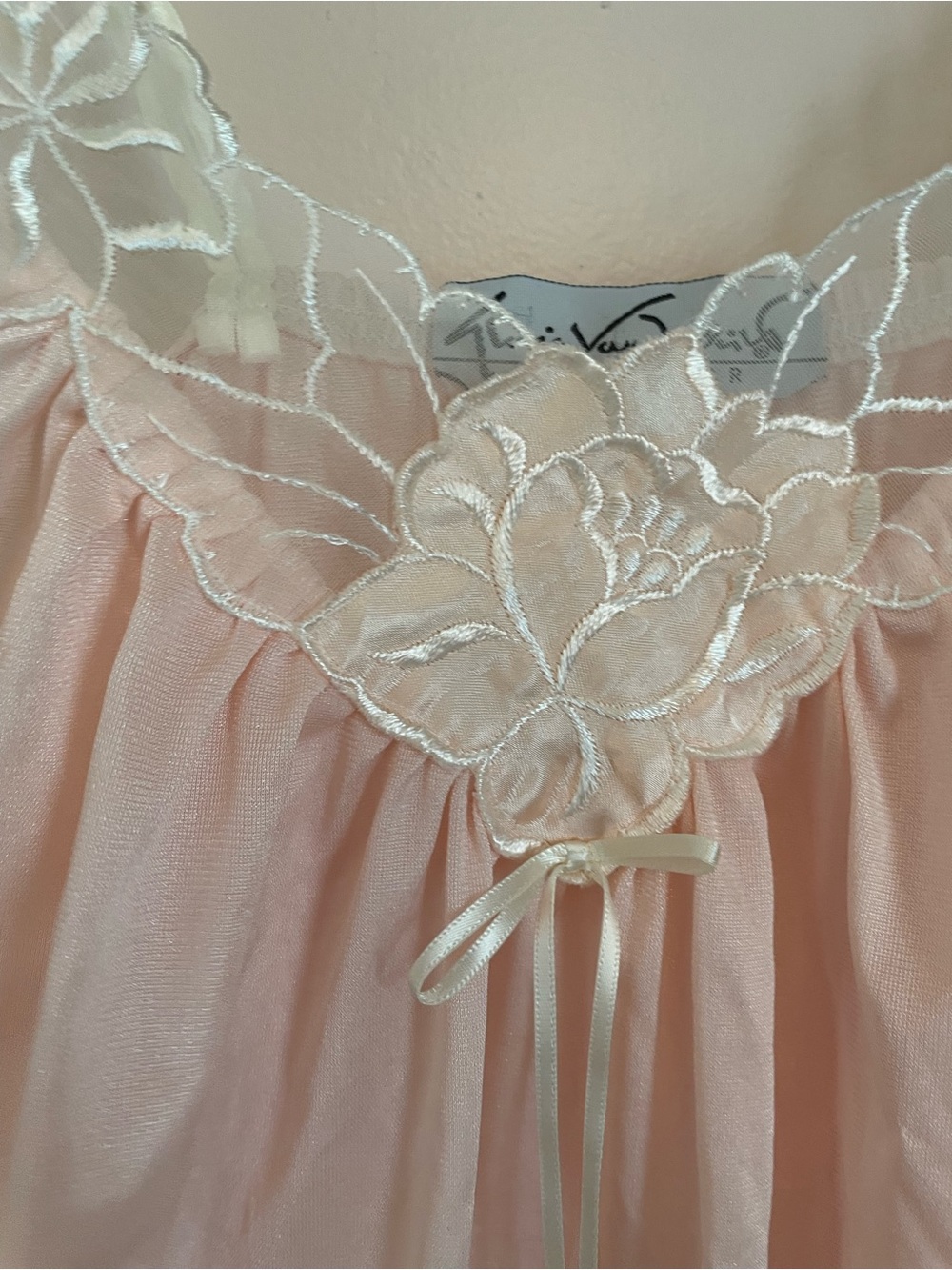 Gloria Vanderbilt Pale Pink Nightgown with Floral Lace Yoke